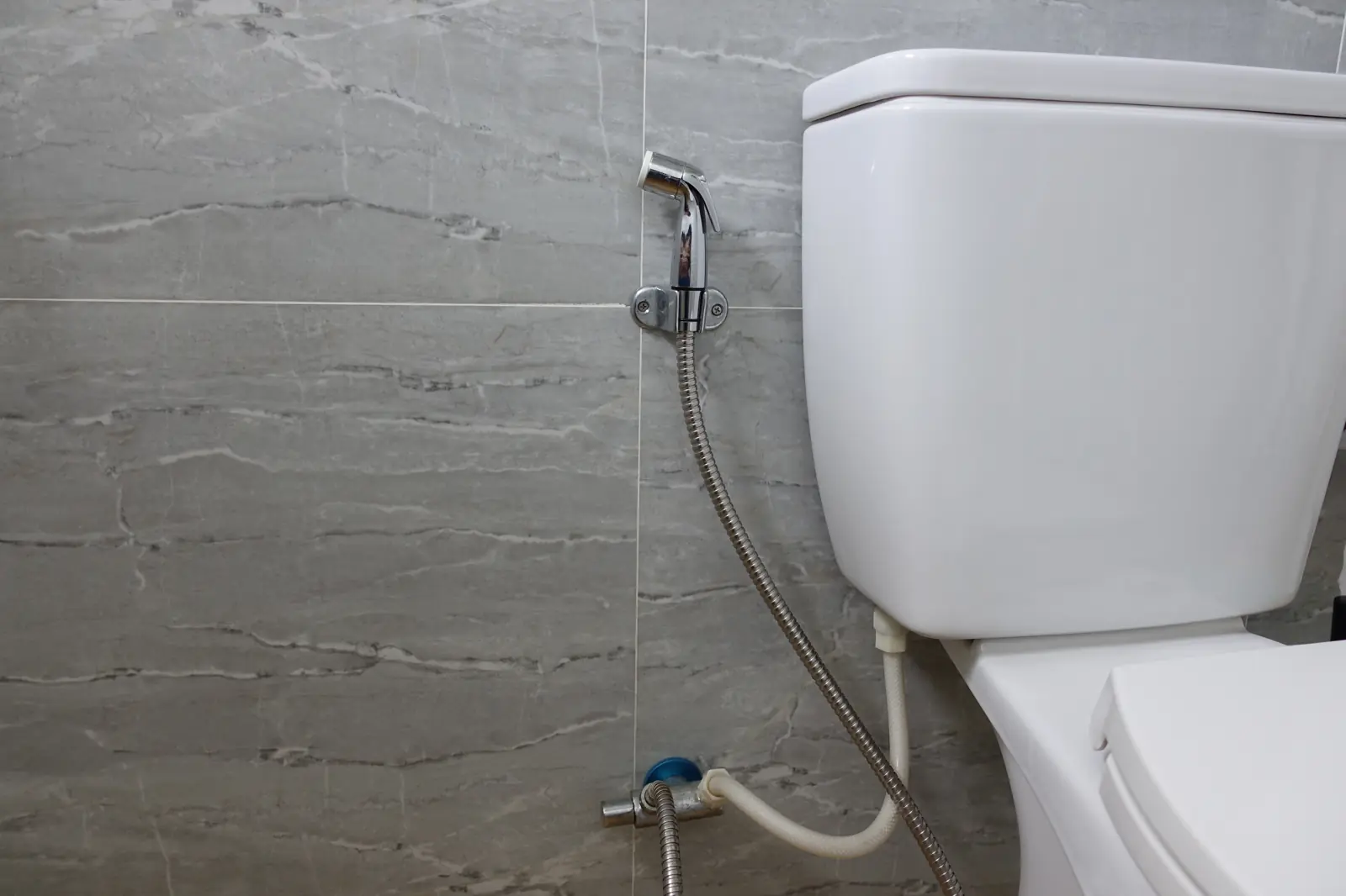 Bidet Installation